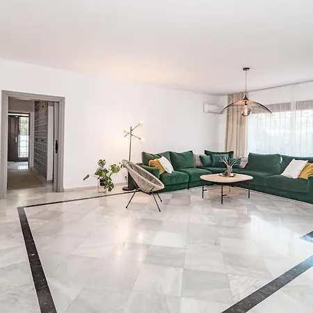 Villa Grr - Elegant With Exclusive Private Pool
