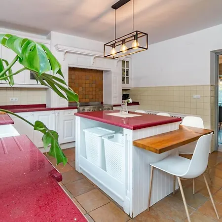 Grr - Elegant With Exclusive Private Pool Villa